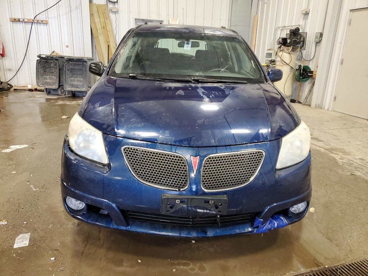 2005 Pontiac Vibe - Image 5