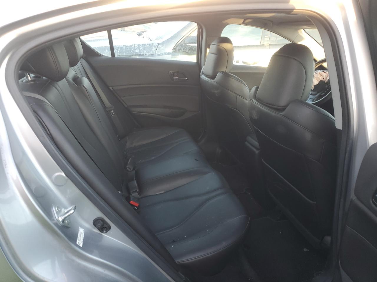 2022 Acura ILX - Image 10