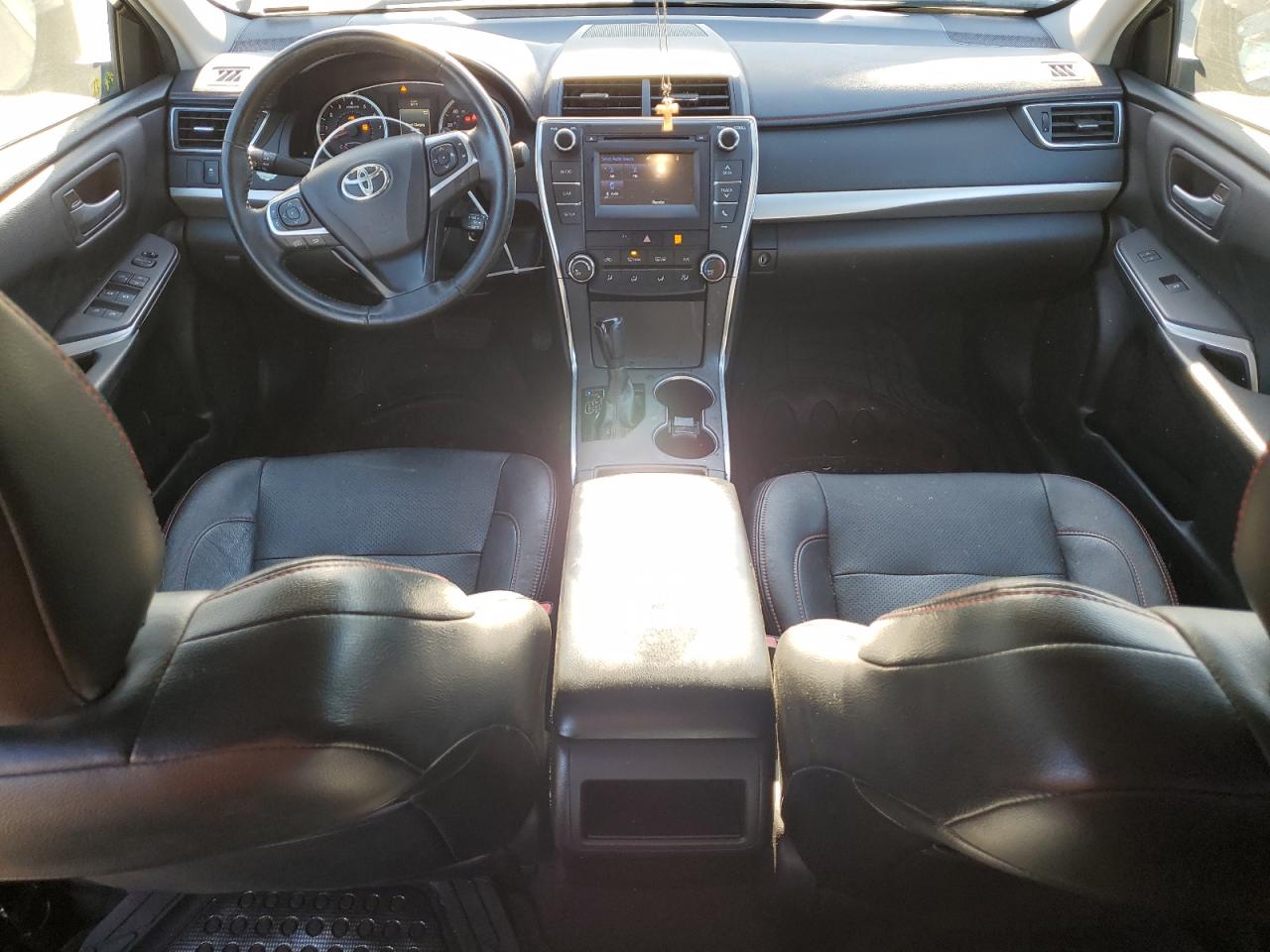 2016 Toyota Camry - Image 8