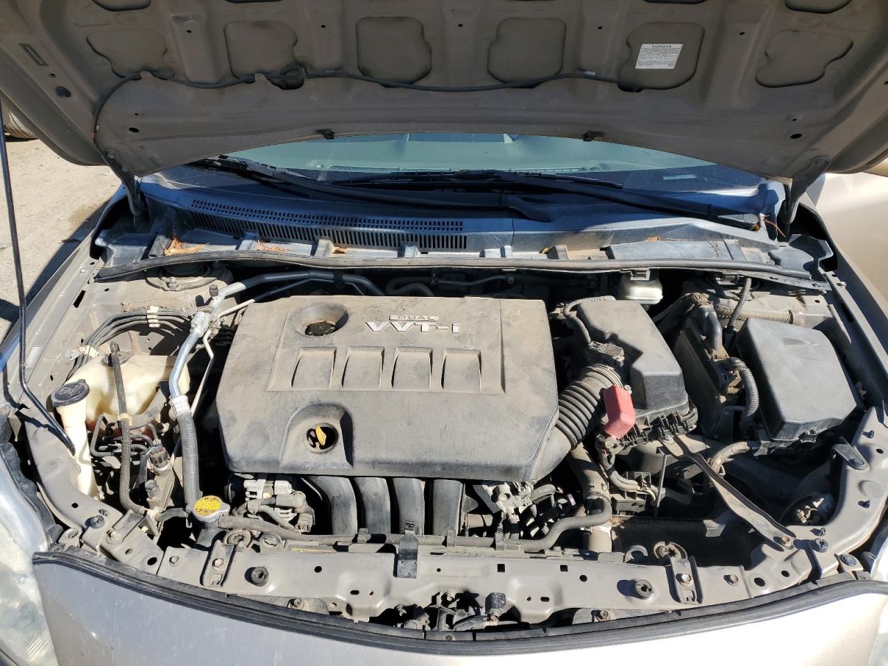 2010 Toyota Corolla - Image 13