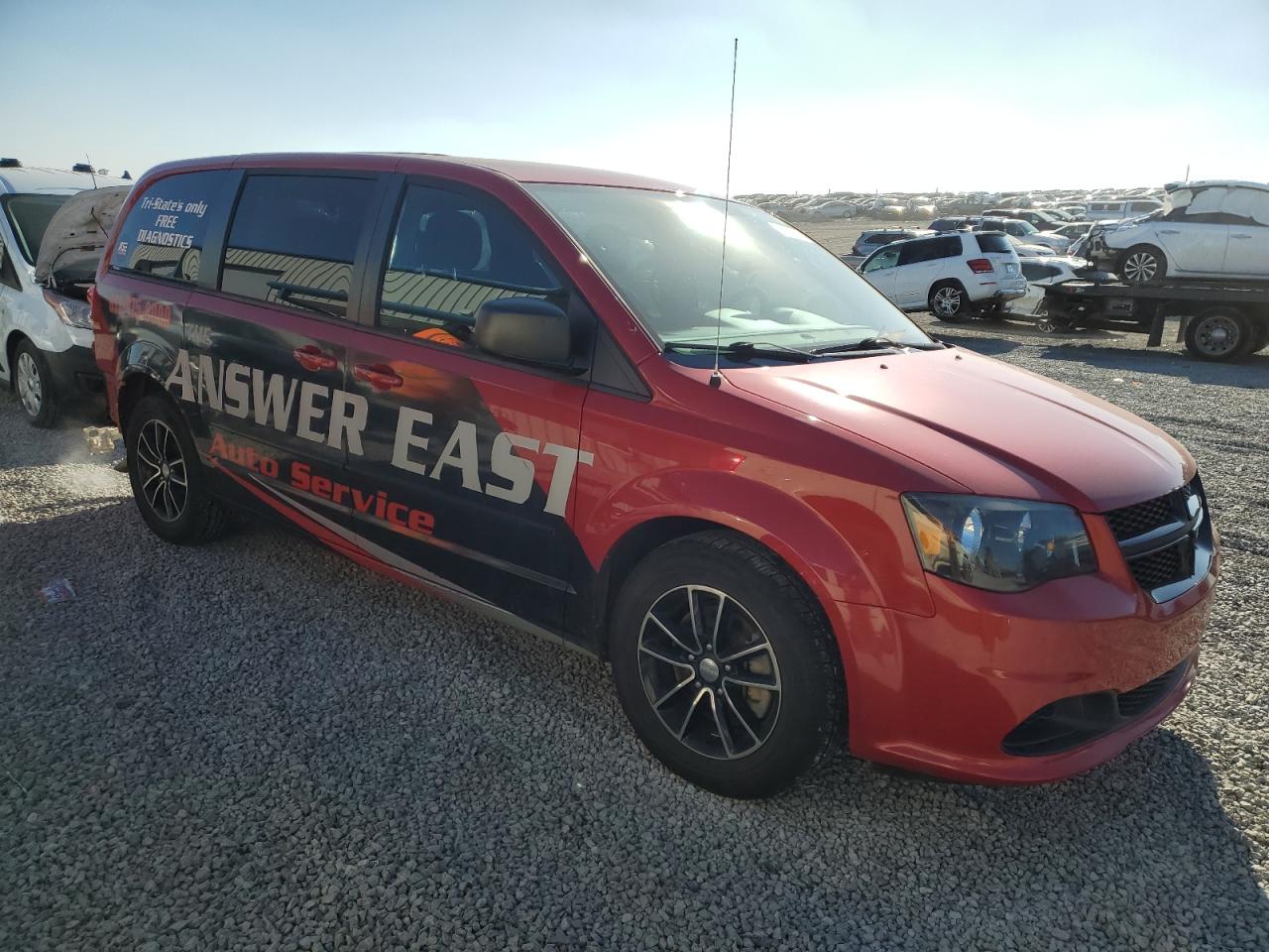 2015 Dodge Caravan - Image 4