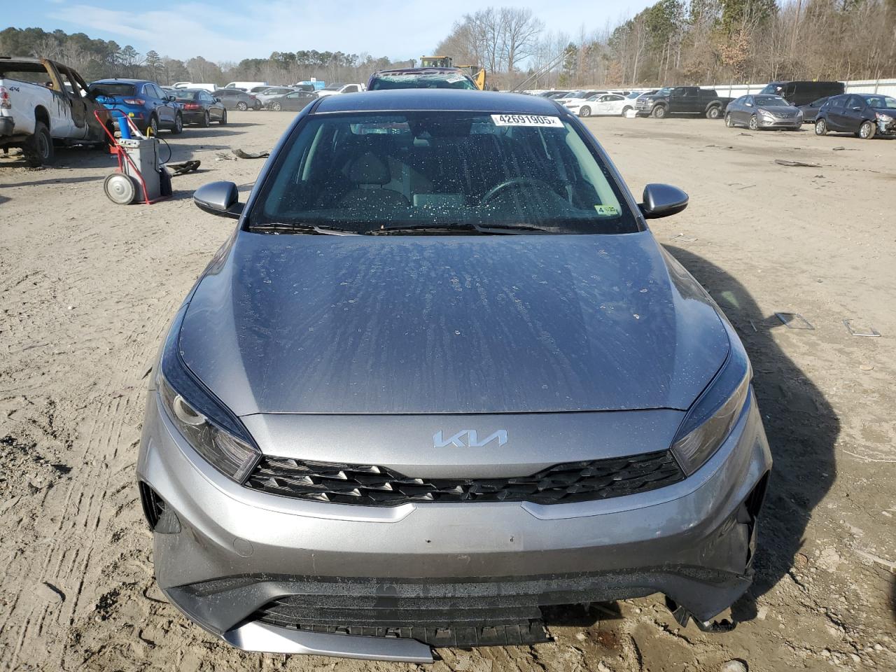 2023 Kia Forte - Image 5