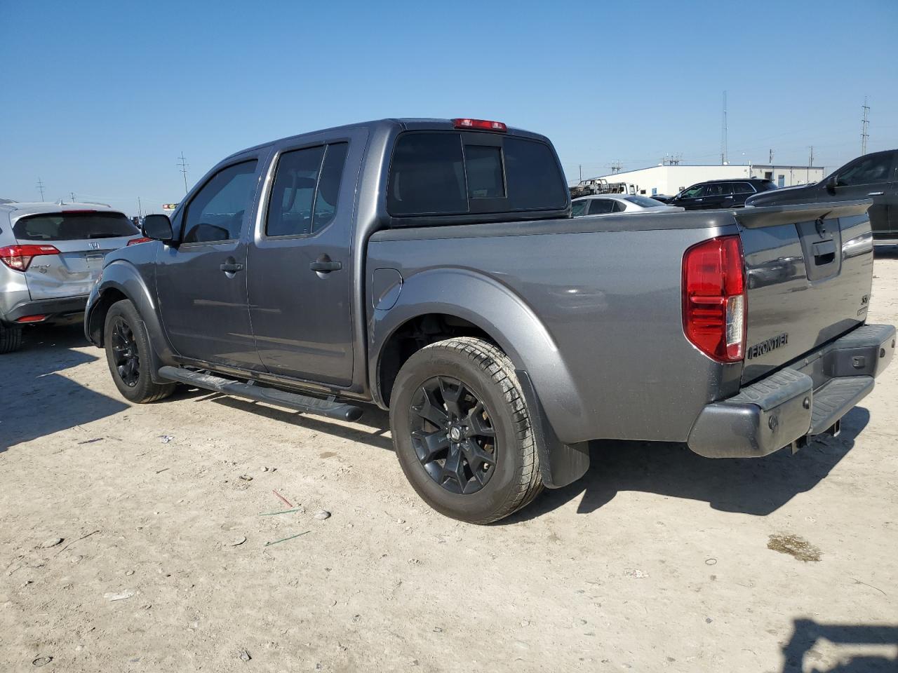 2021 Nissan Navara (Frontier) - Image 2