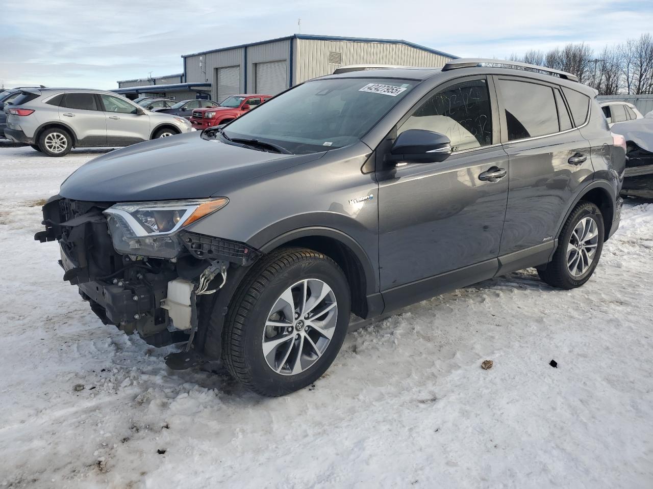 2017 Toyota Rav4 Hv Le للبيع في Wayland، MI - Front End