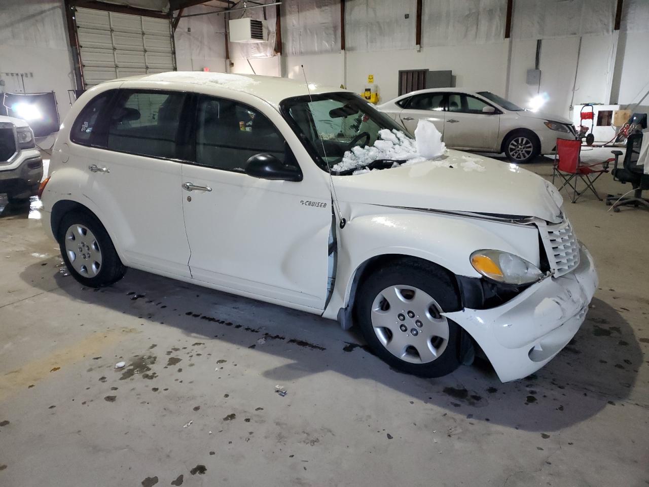 2005 Chrysler PT Cruiser - Image 4