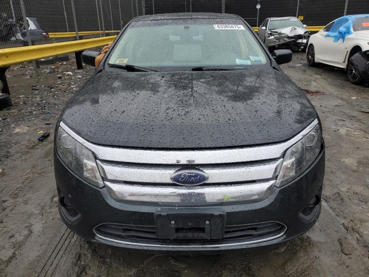 2010 Ford Fusion - Image 5
