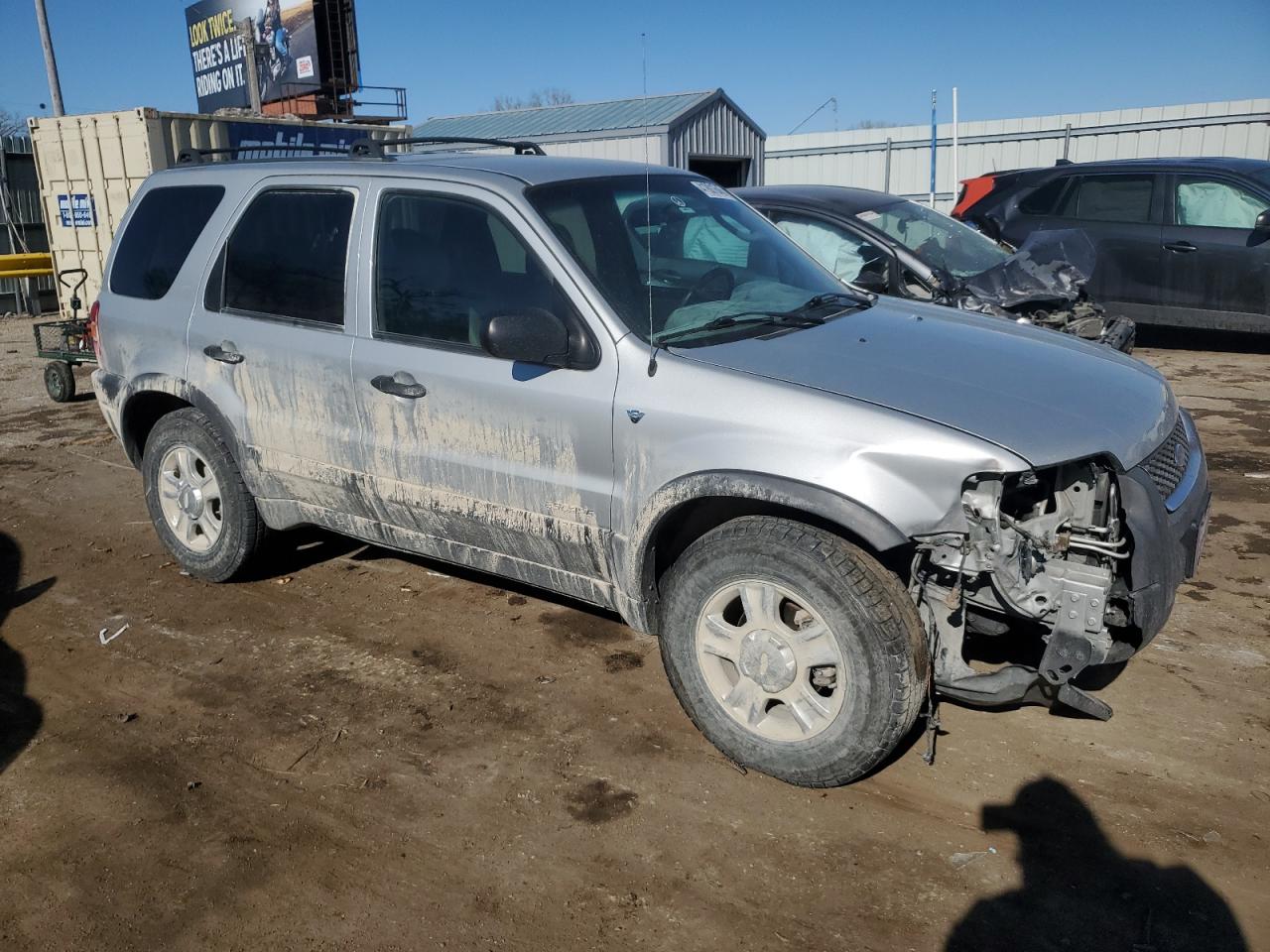 2002 Ford Escape - Image 4