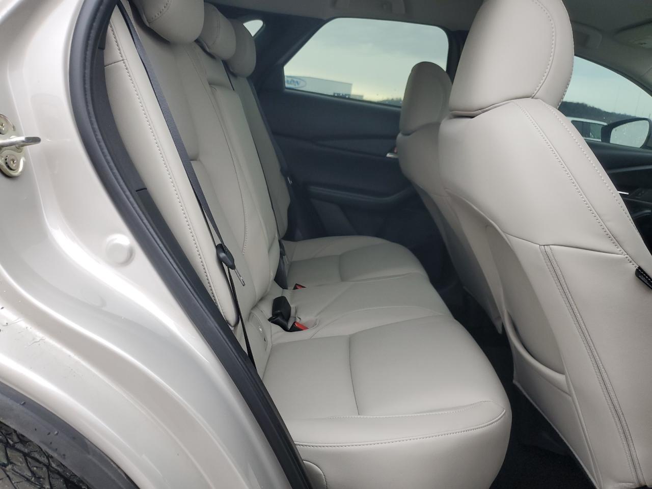 2023 Mazda CX-30 - Image 11