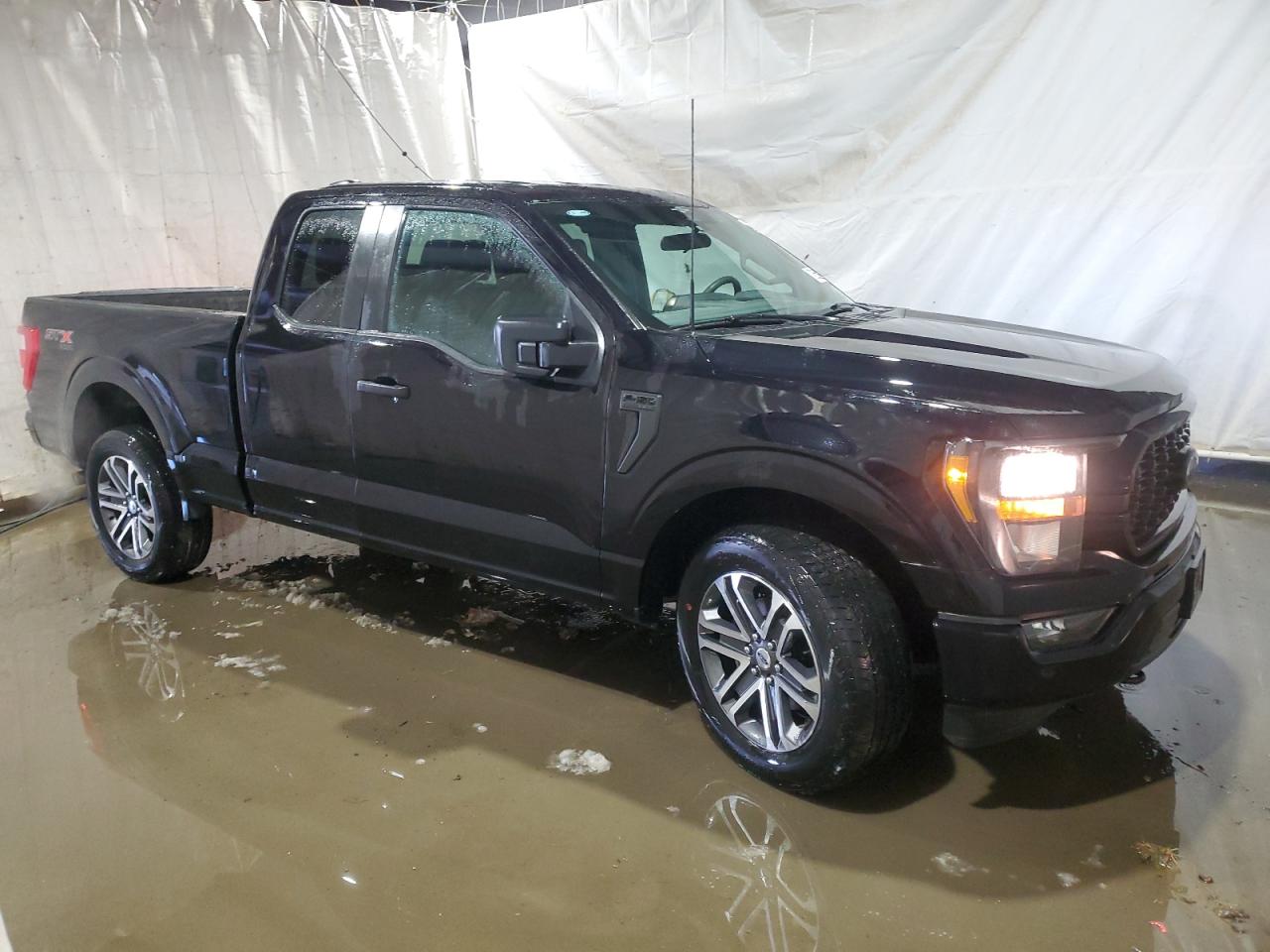 2023 Ford F-150 - Image 4
