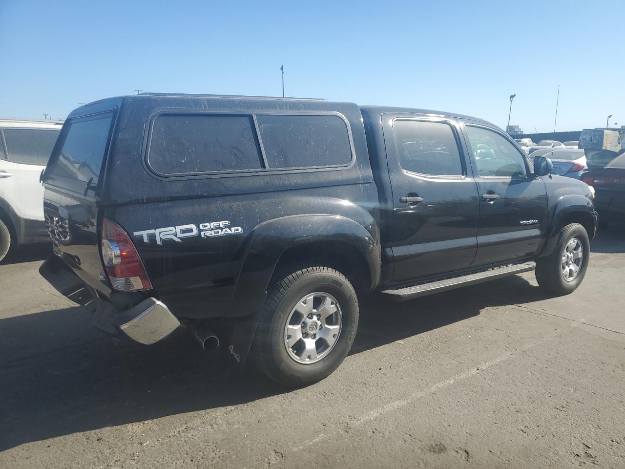 VIN 3TMLU4EN6FM188283 2015 TOYOTA TACOMA no.3