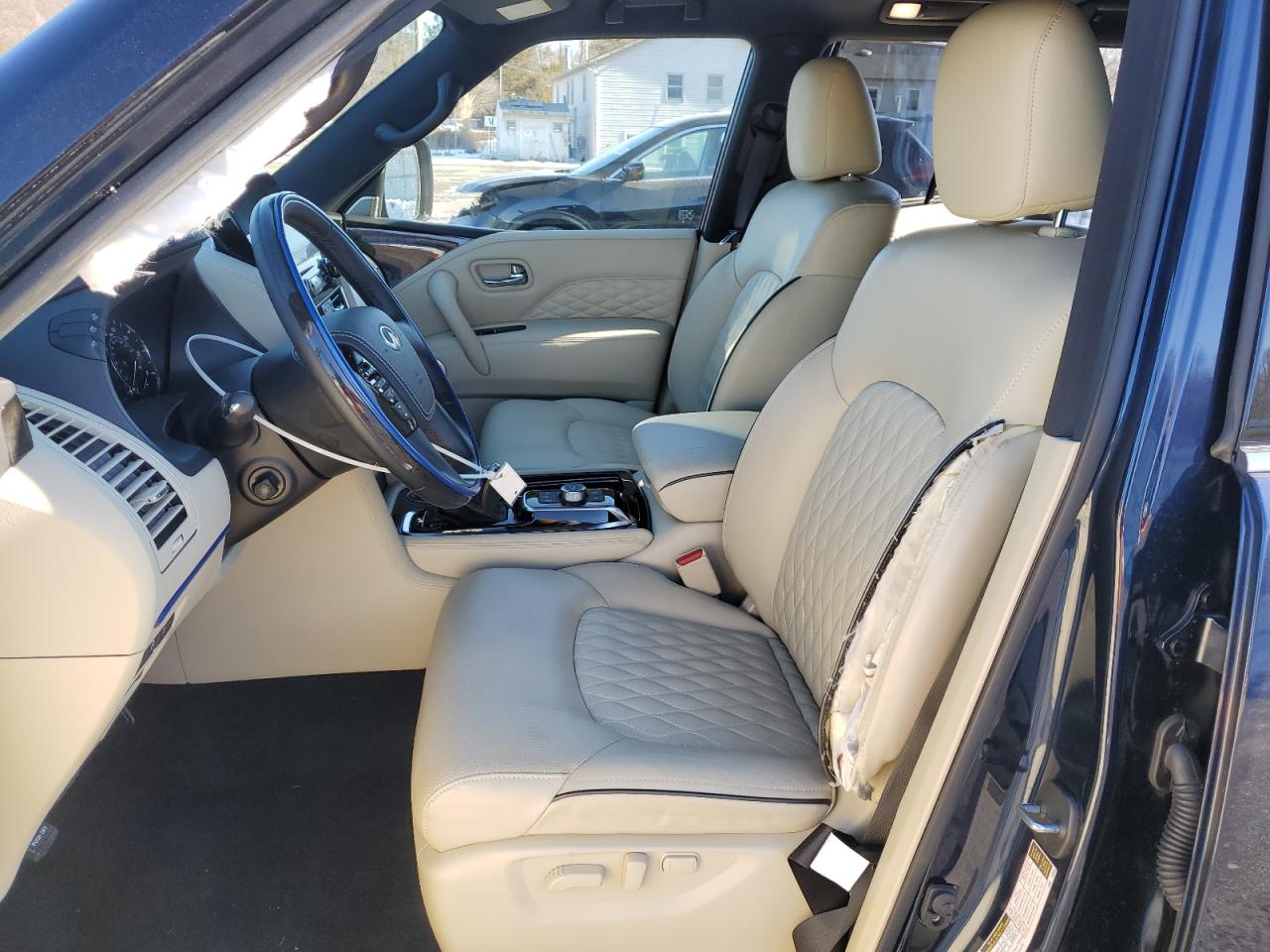2024 Infiniti QX80 - Image 7