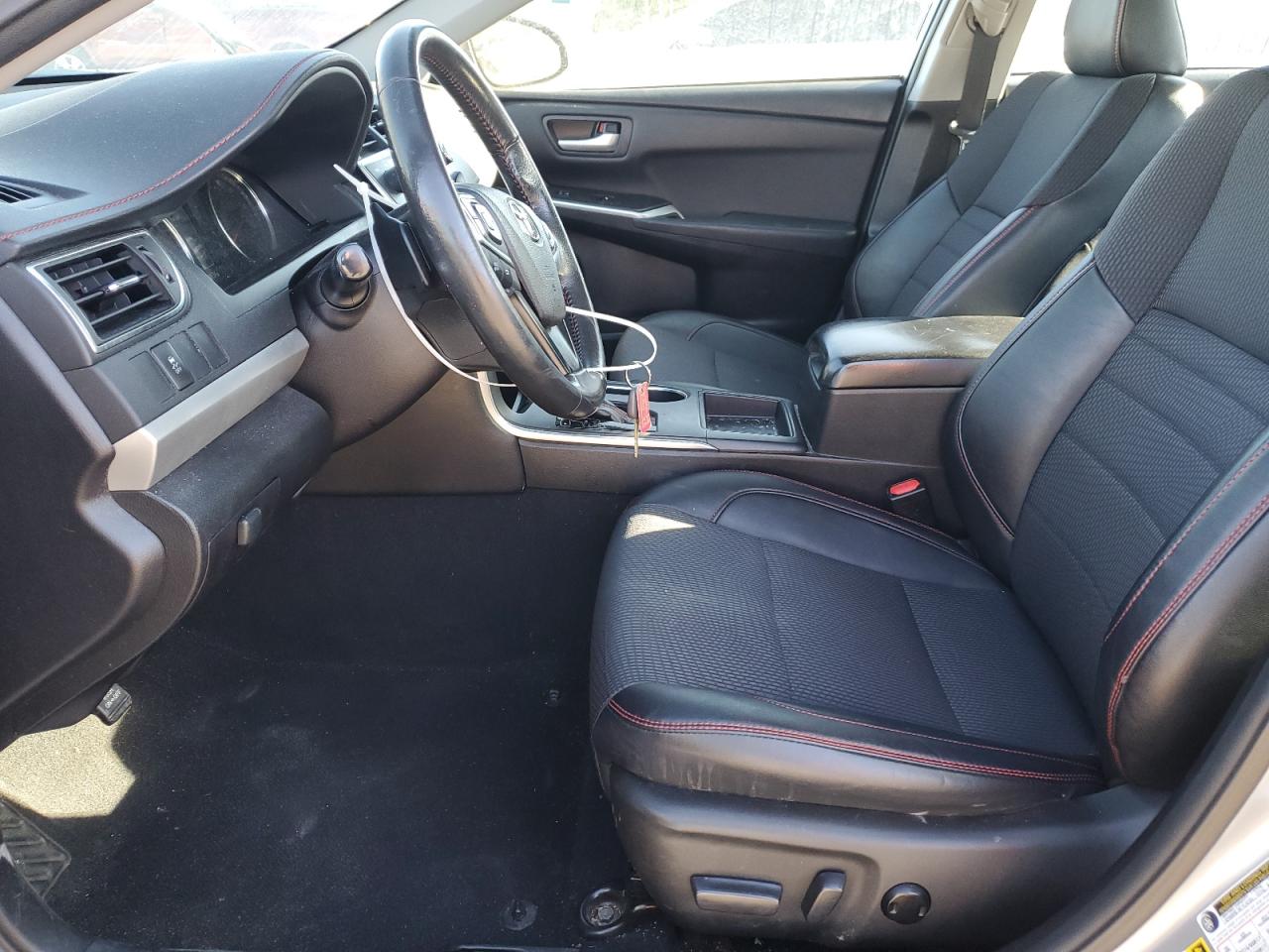 2016 Toyota Camry - Image 7