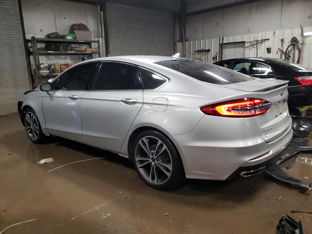 3FA6P0D95KR220211 FORD FUSION 2019