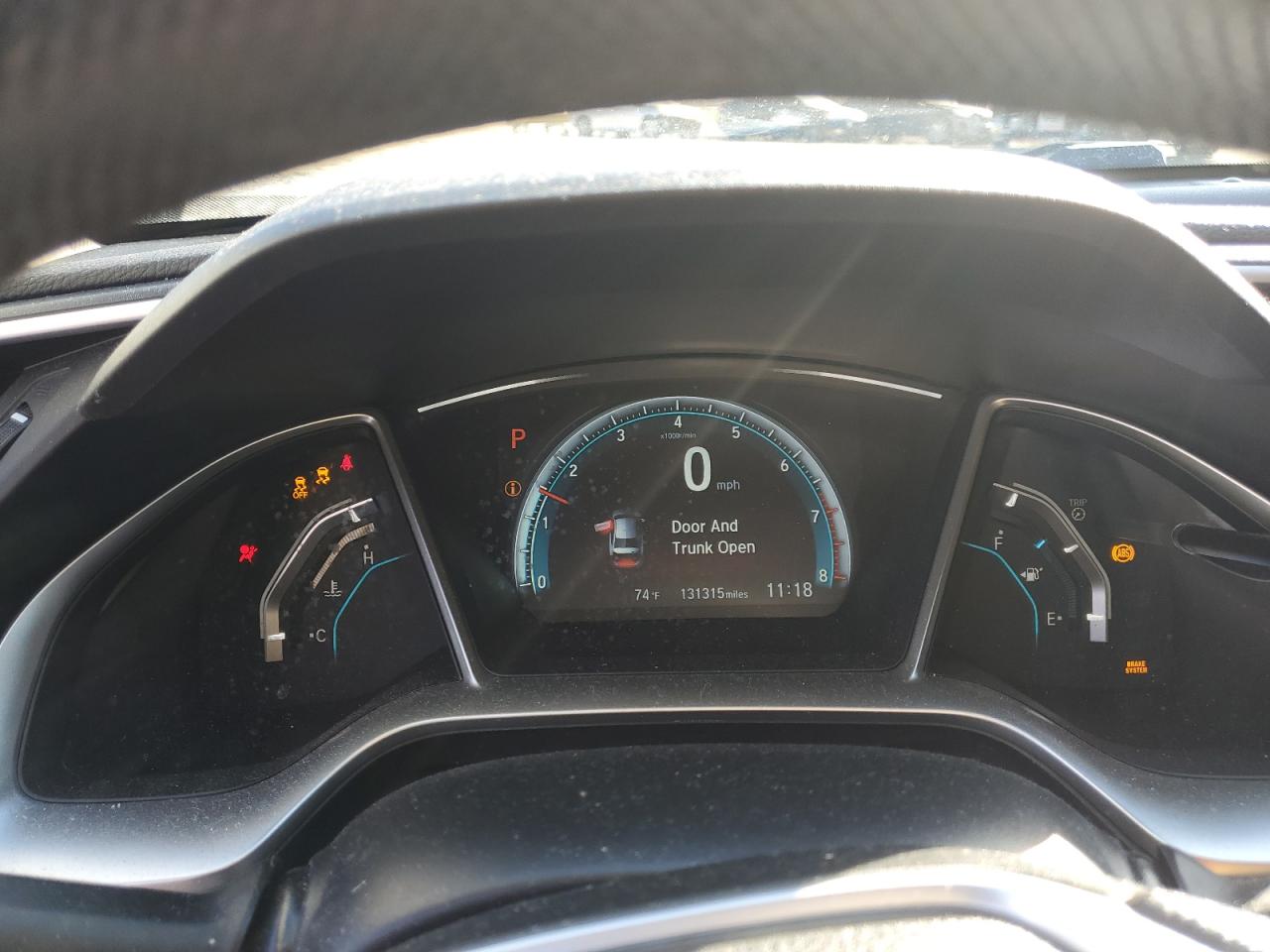 2018 Honda Civic - Image 9