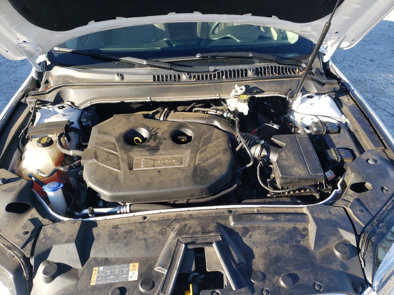 2019 Lincoln MKZ - Image 11