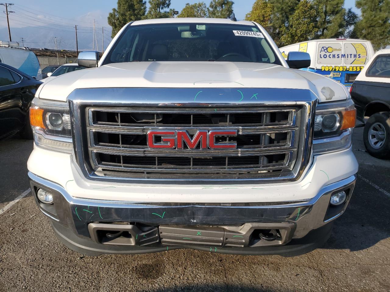 2015 GMC Sierra - Image 5