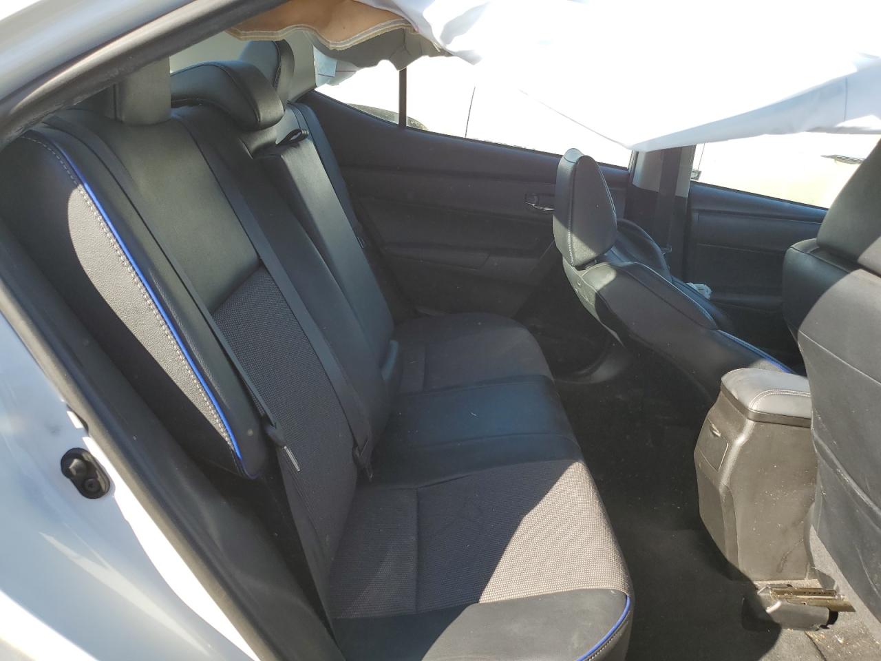 2017 Toyota Corolla - Image 10
