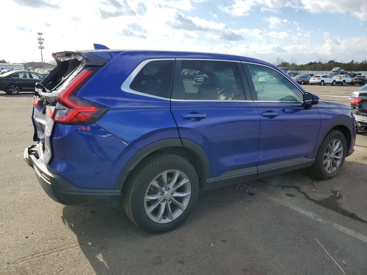 2023 Honda CR-V - Image 3