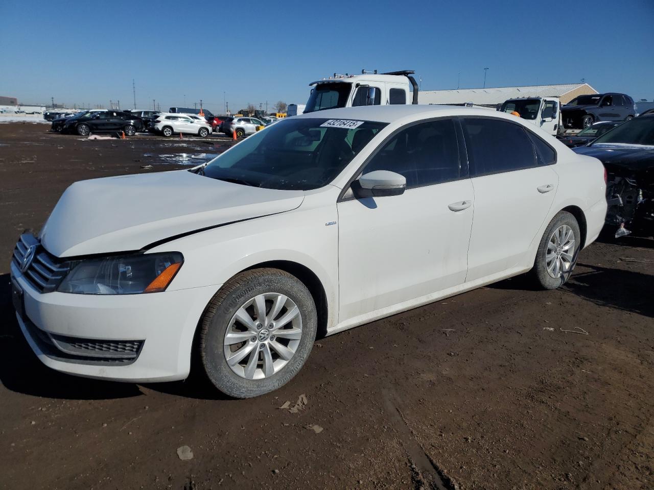 2015 Volkswagen Passat - Image 1