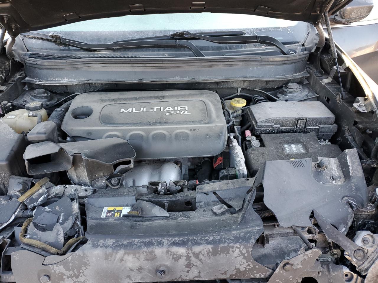 2015 Jeep Grand Cherokee - Image 14