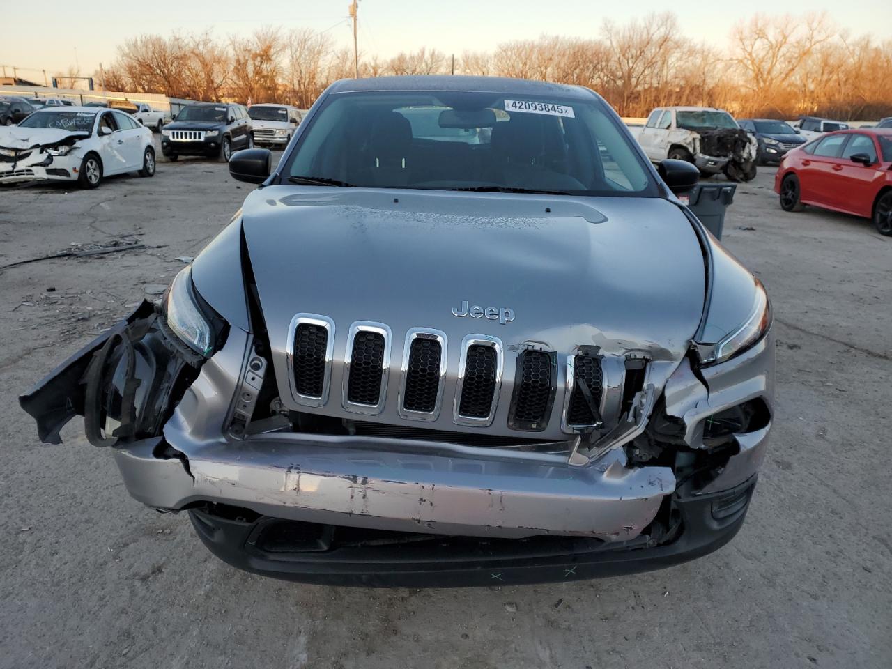 2017 Jeep Grand Cherokee - Image 5