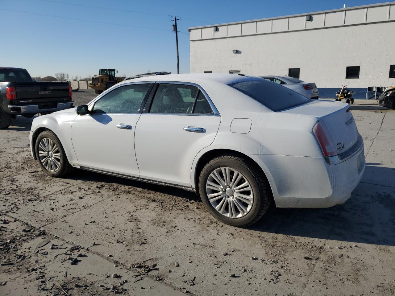 2014 Chrysler 300 - Image 2