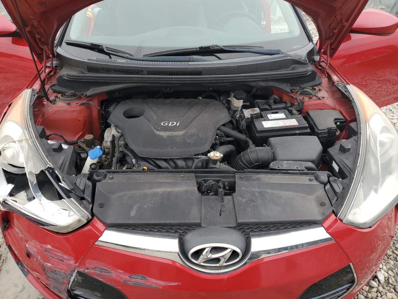 2012 Hyundai Veloster - Image 11
