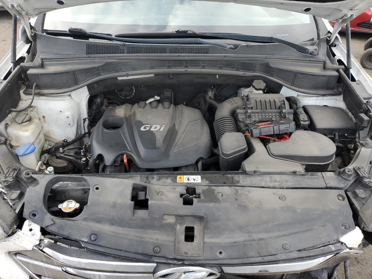 2013 Hyundai Santa Fe - Image 14