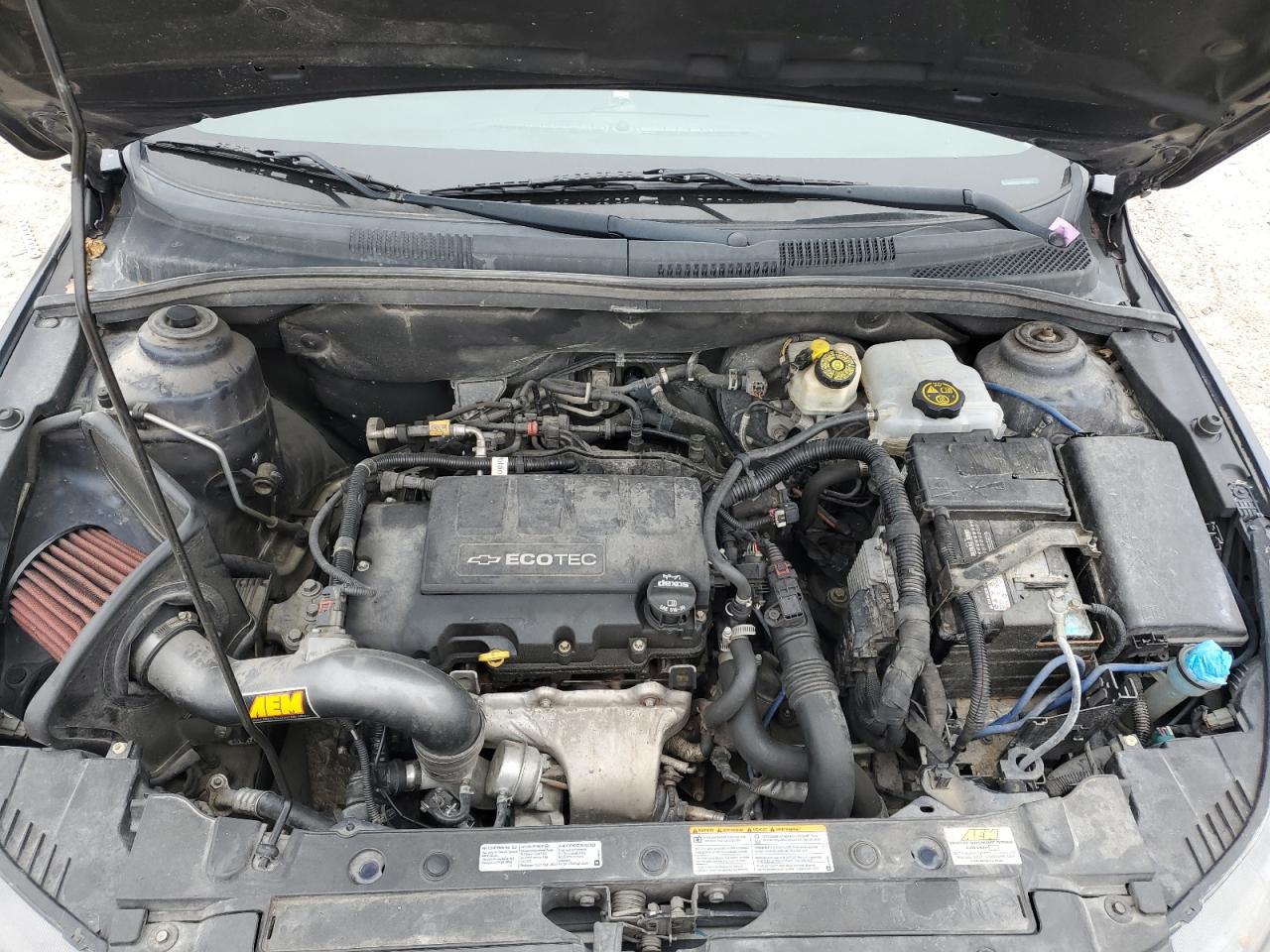 2014 Chevrolet Cruze - Image 11