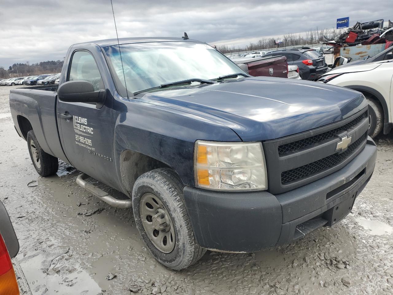 2009 Chevrolet Silverado - Image 4