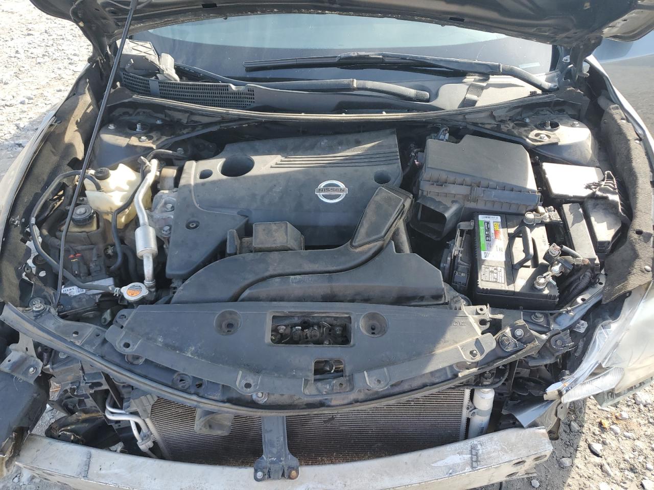 2014 Nissan Altima - Image 13