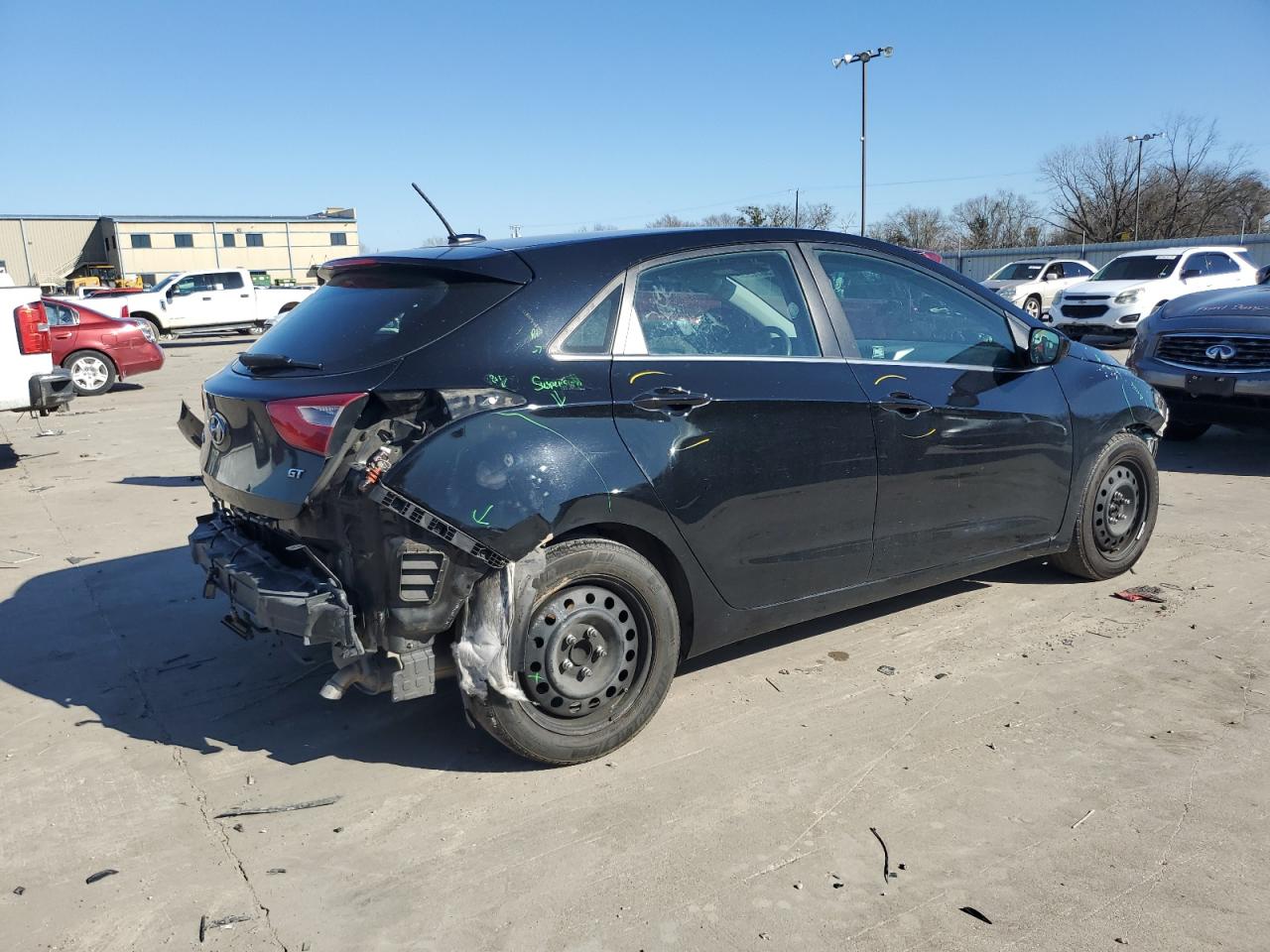 2017 Hyundai Elantra - Image 3