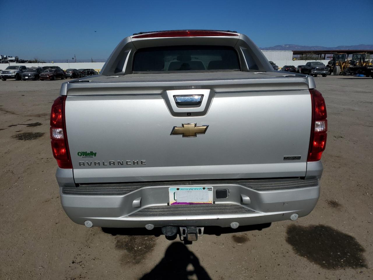 2011 Chevrolet Avalanche Lt VIN: 3GNTKFE30BG327291 Lot: 79995824