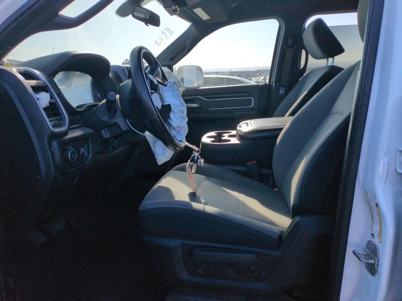 2022 RAM 2500 - Image 7