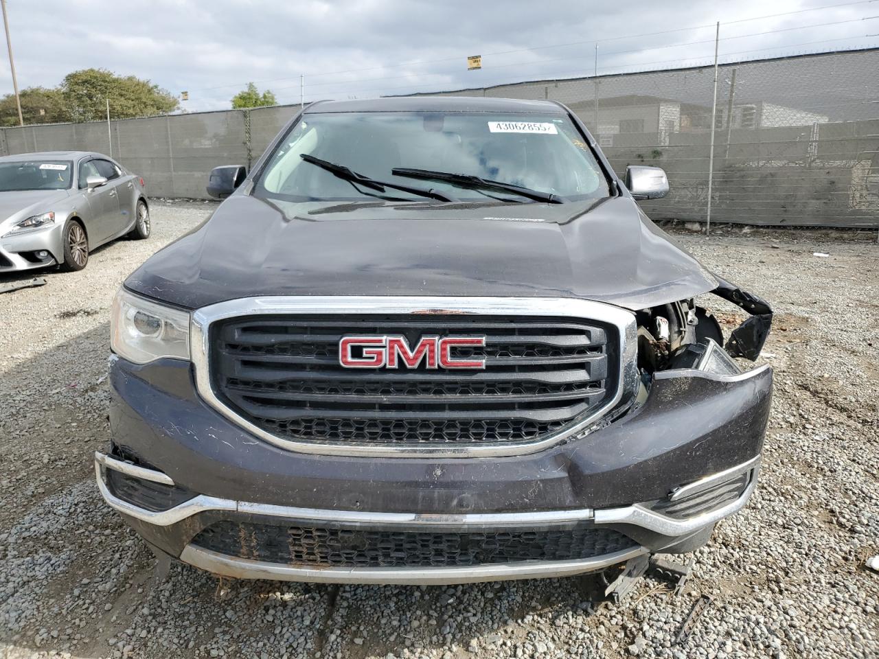2018 GMC Acadia - Image 5