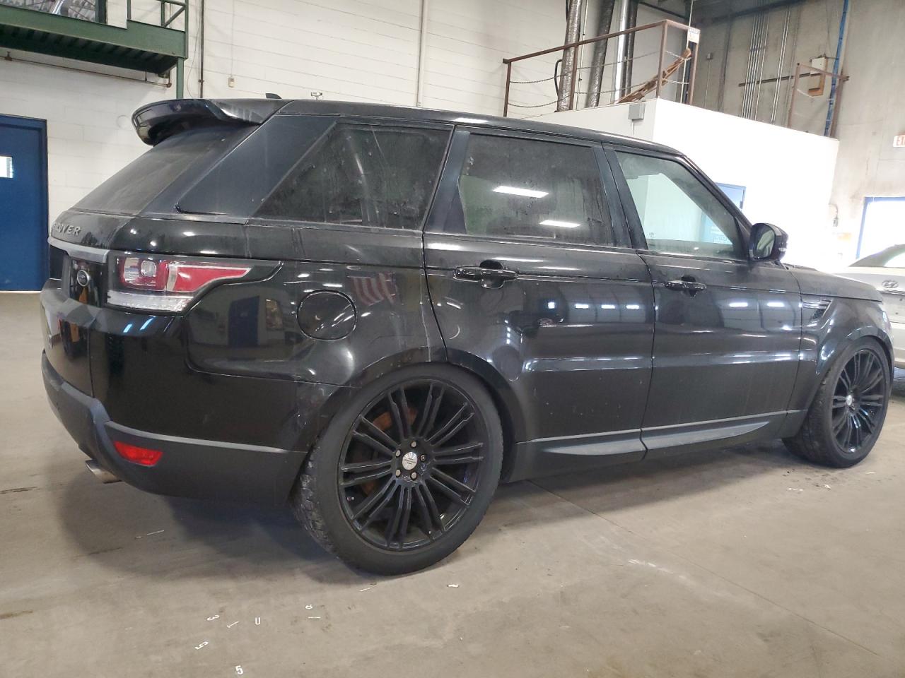 2016 Land Rover Range Rover - Image 3