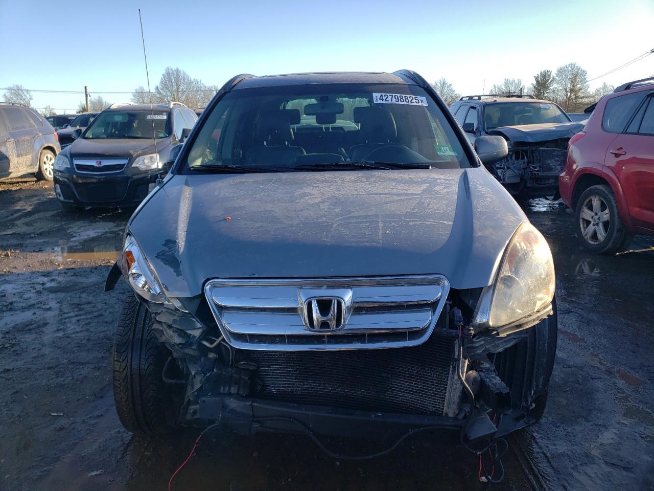 2005 Honda CR-V - Image 5