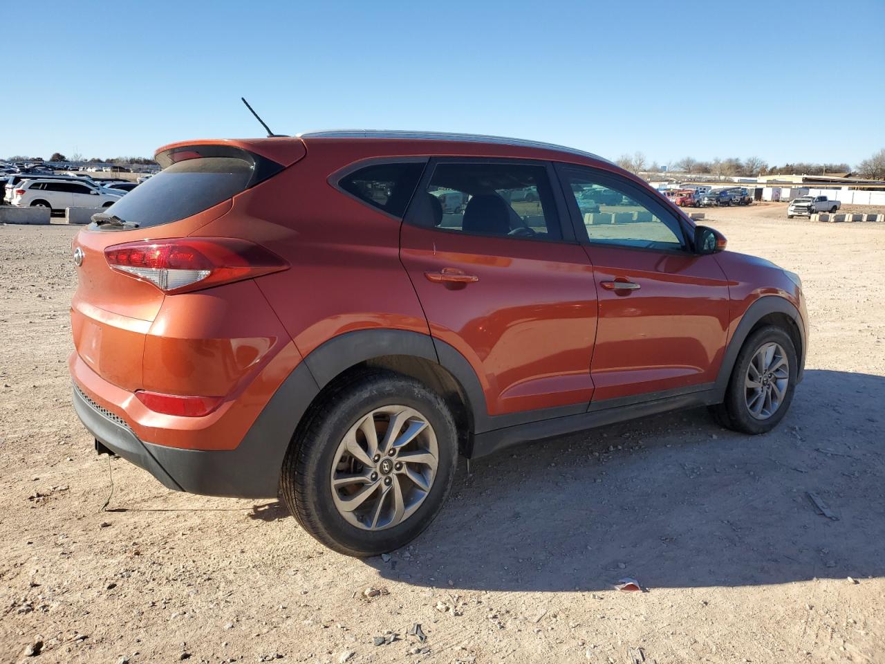 VIN KM8J33A43GU105435 2016 HYUNDAI TUCSON no.3