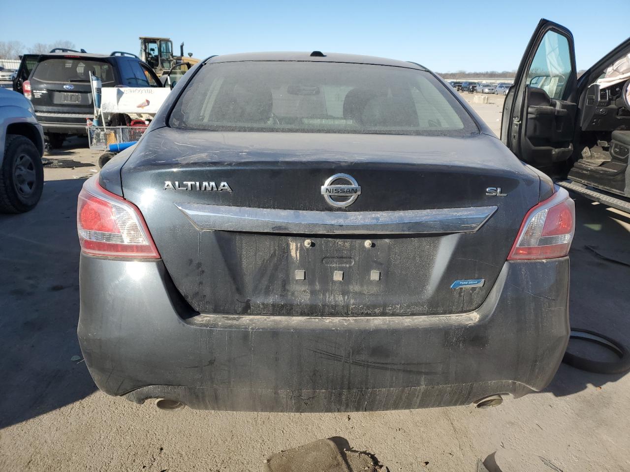 2013 Nissan Altima - Image 6