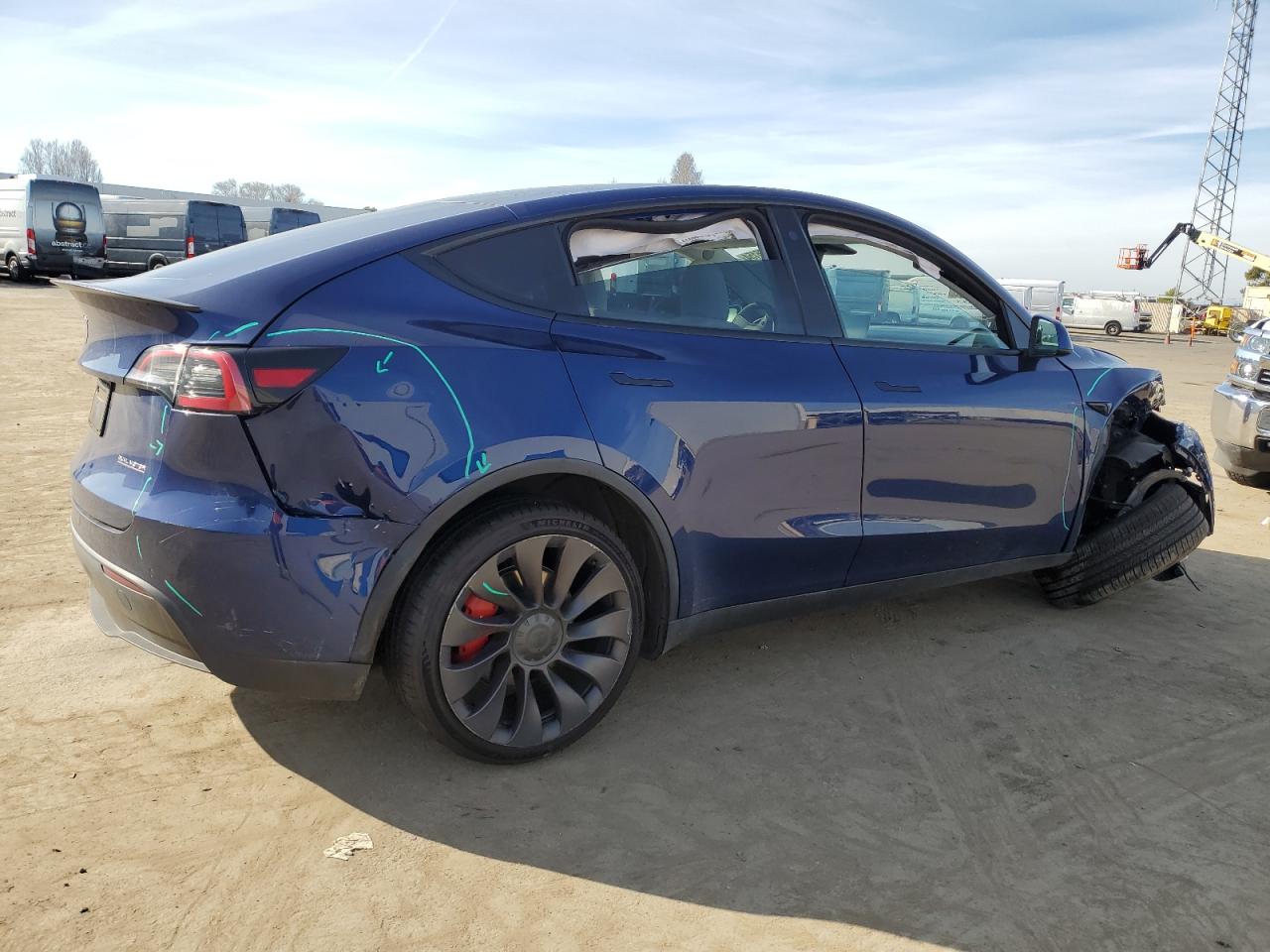 VIN 5YJYGDEF8MF215815 2021 TESLA MODEL Y no.3