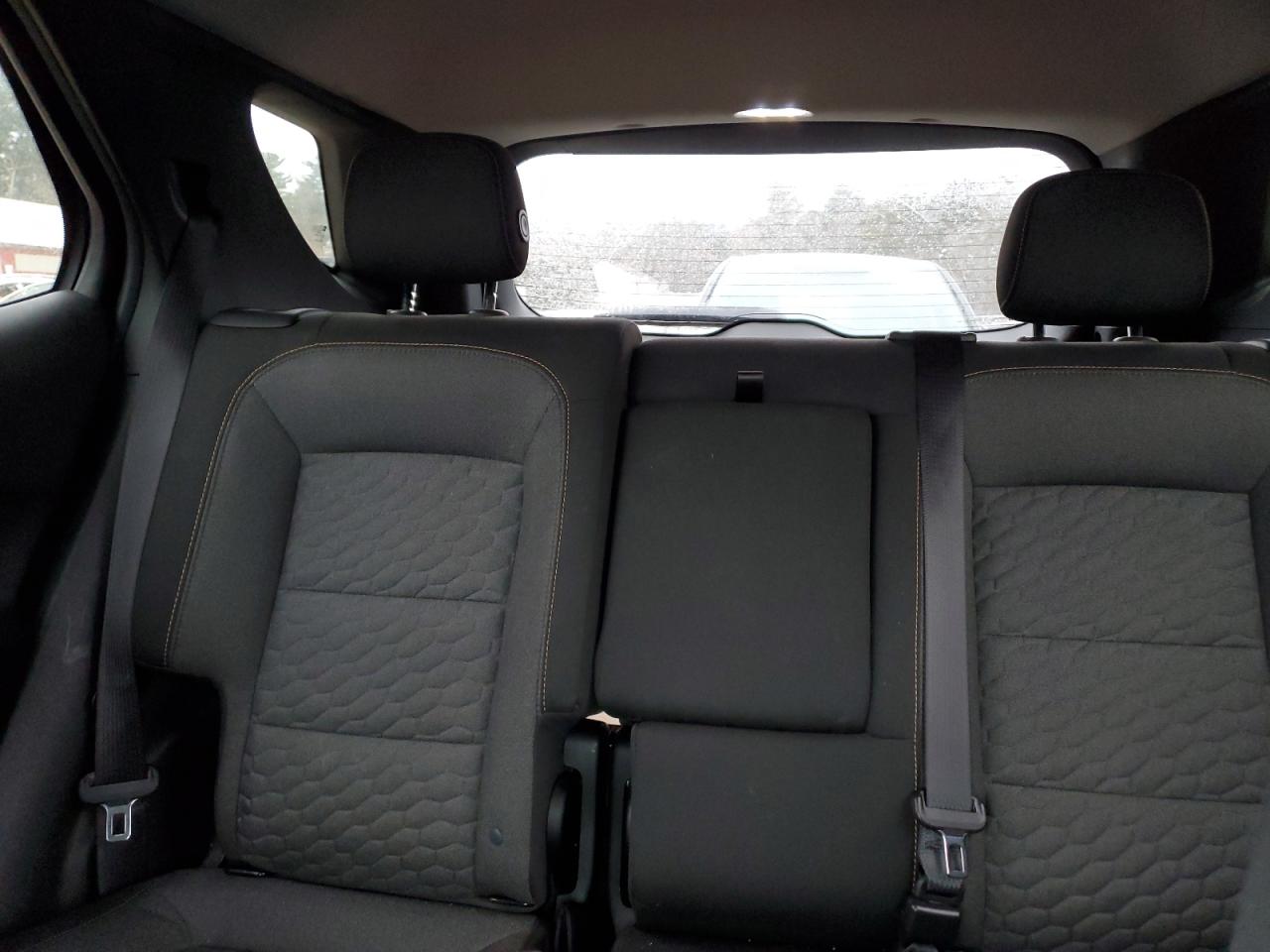 2020 Chevrolet Equinox - Image 10
