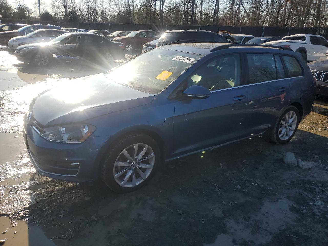 VIN 3VWC17AU0HM535422 2017 VOLKSWAGEN GOLF no.1