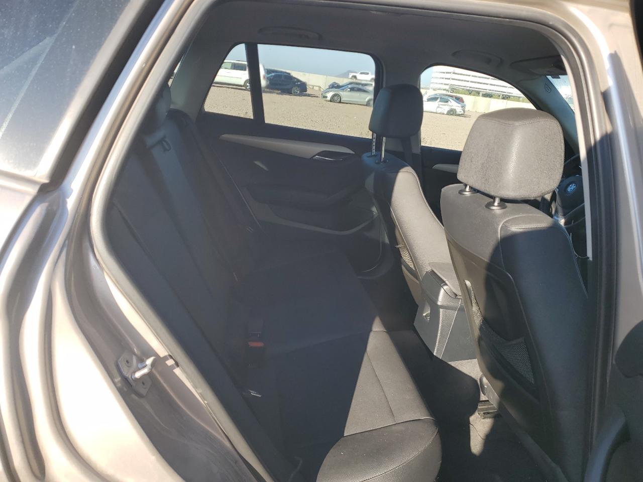 2015 BMW X1 - Image 10