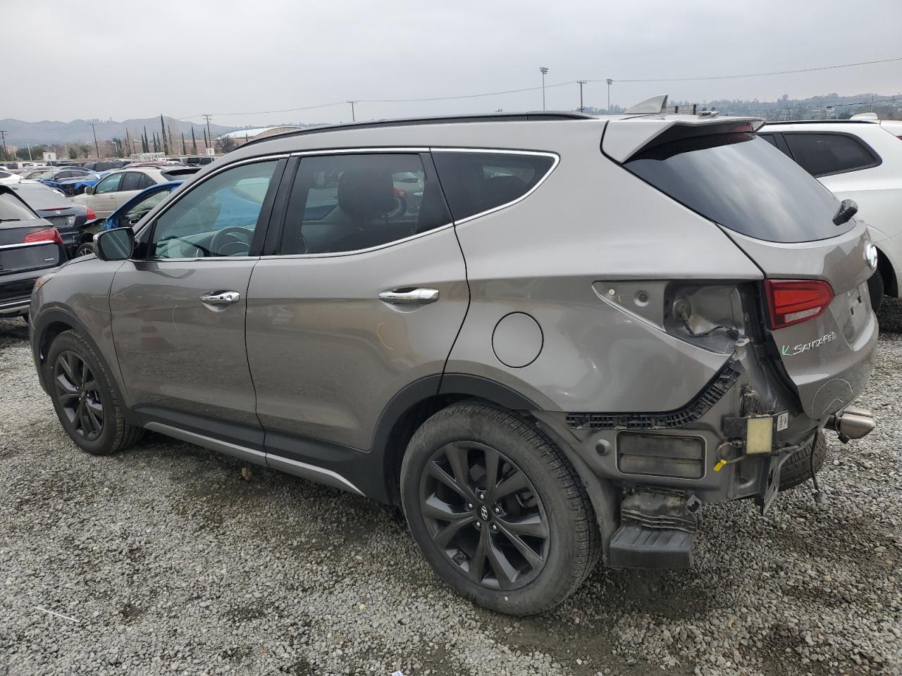 2018 Hyundai Santa Fe - Image 2