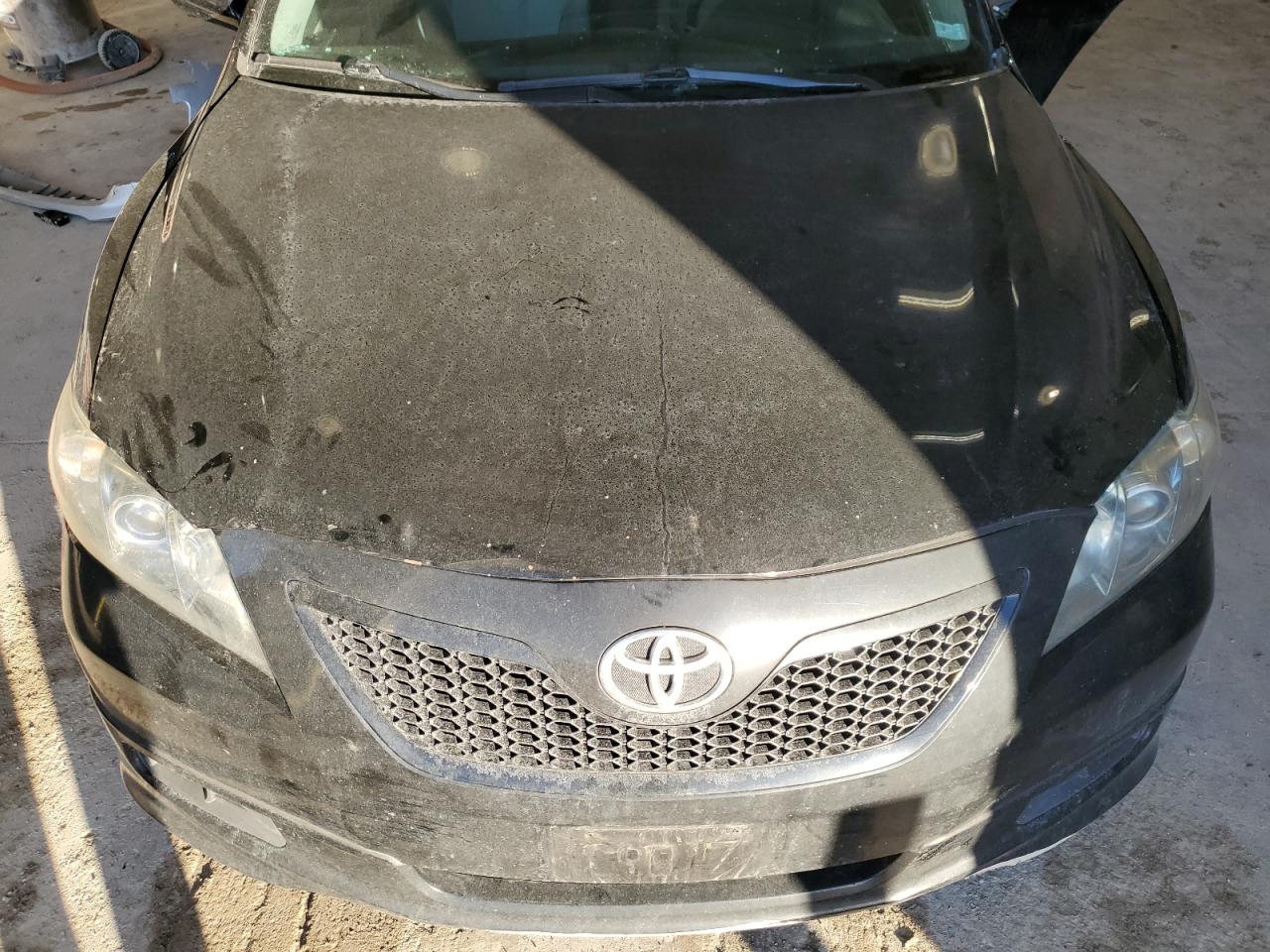 2009 Toyota Camry - Image 11