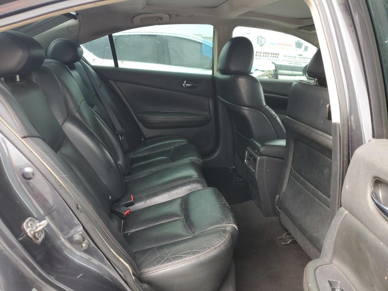 2010 Nissan Maxima - Image 10