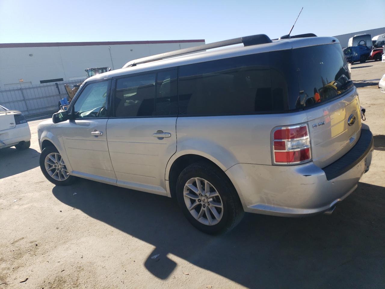 VIN 2FMGK5B83FBA10338 2015 FORD FLEX no.2