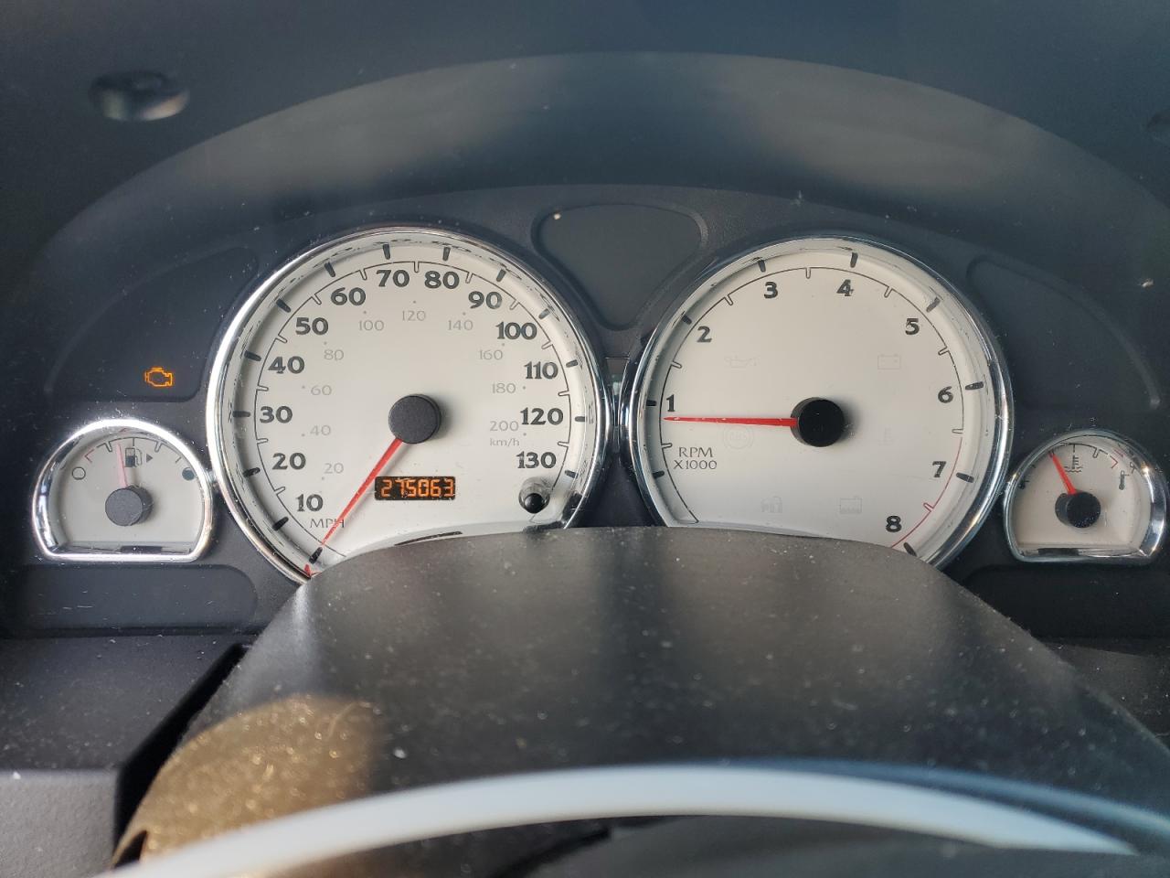2004 Saturn VUE - Image 9