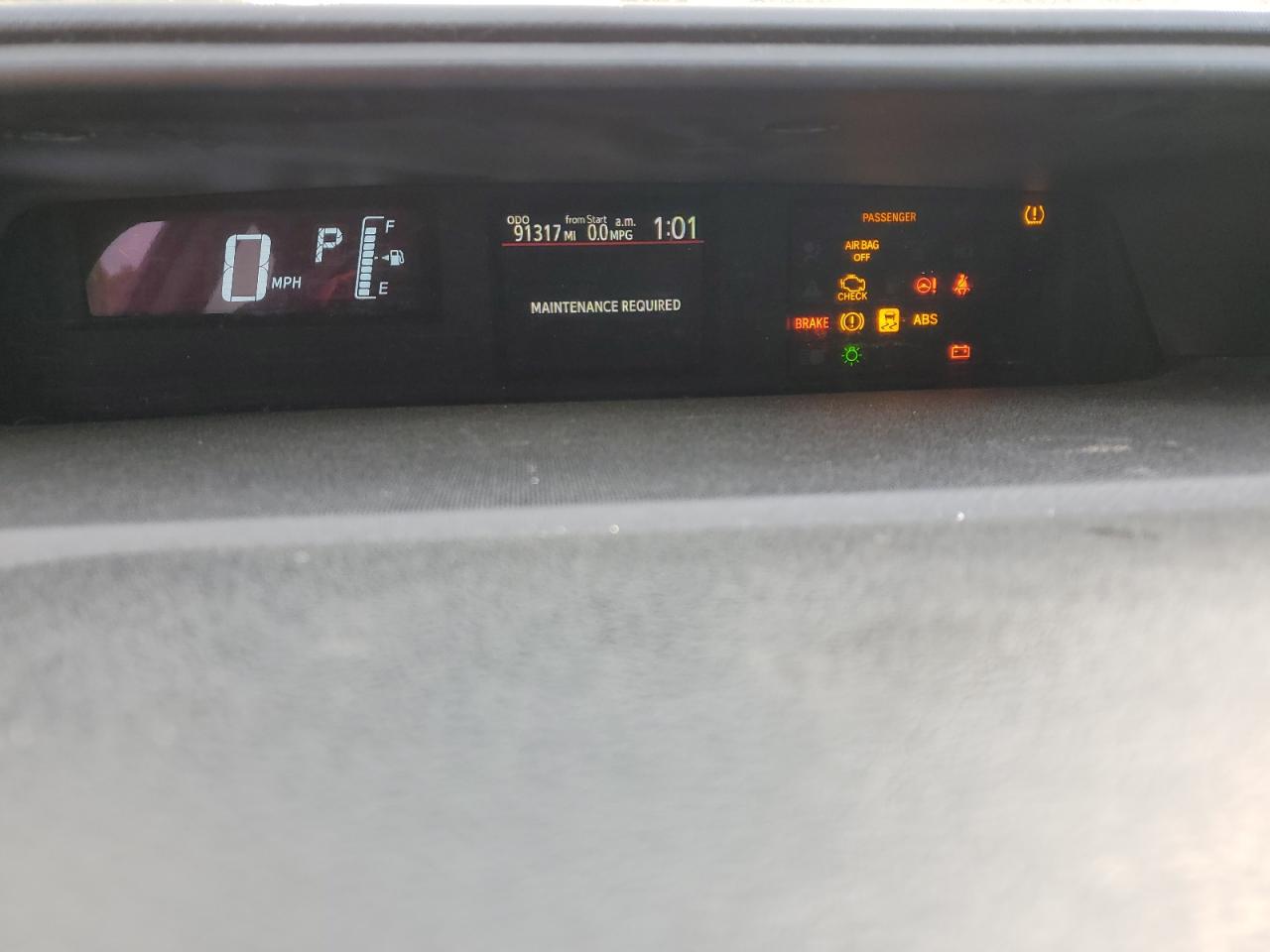 2015 Toyota Prius - Image 9