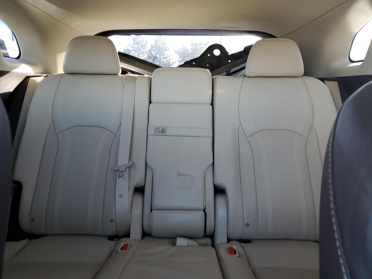 2017 Lexus RX - Image 10